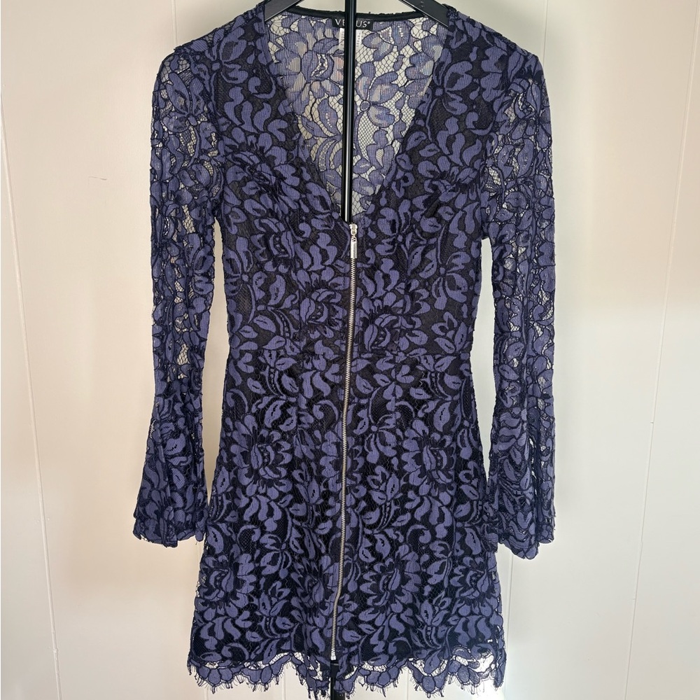 VENUS Blue Black Lace Fit & Flare Bell Sleeve Short Zip Dress Sz 2 whimsigoth
